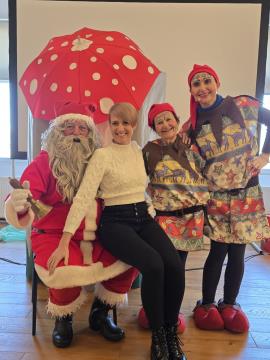 Člani društva Sožitje Kamnik so se veselili prihoda Božička  (12)